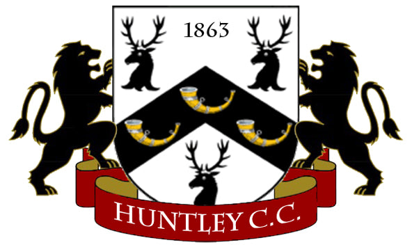 A coat of arms with black lions on each side, a shield with black deer heads, gold hunting horns, the year 1863, and a red banner reading HUNTLEY C.C.