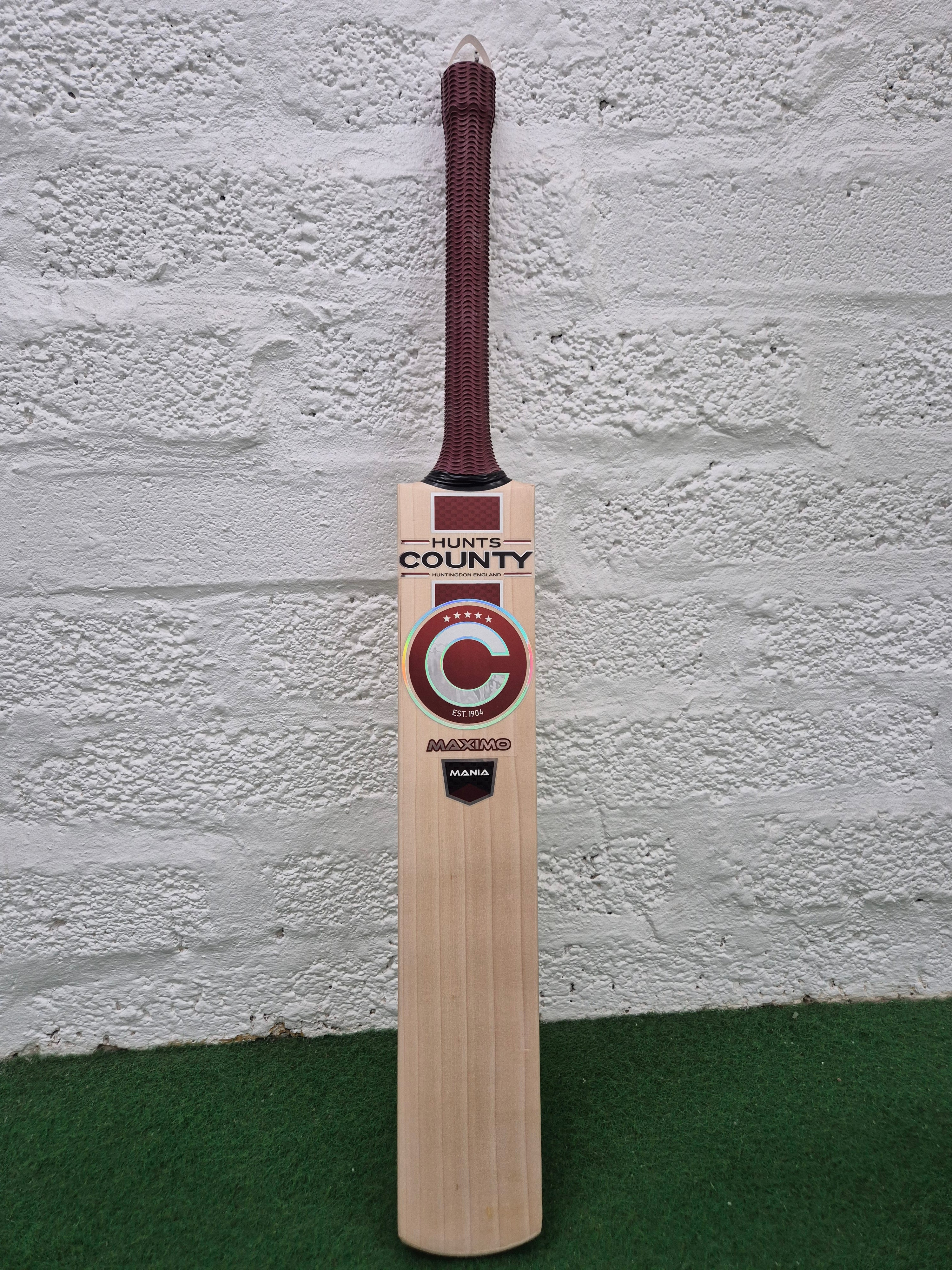 Hunts County Maximo Senior Cricket Bat