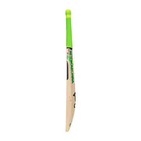 The Kookaburra Kahuna Pro 1.1 Players Select Junior Cricket Bat 2026 features a bright green handle, high-quality Grade y1 English willow, and the Kookaburra brand name in green, all shown against a plain white background.