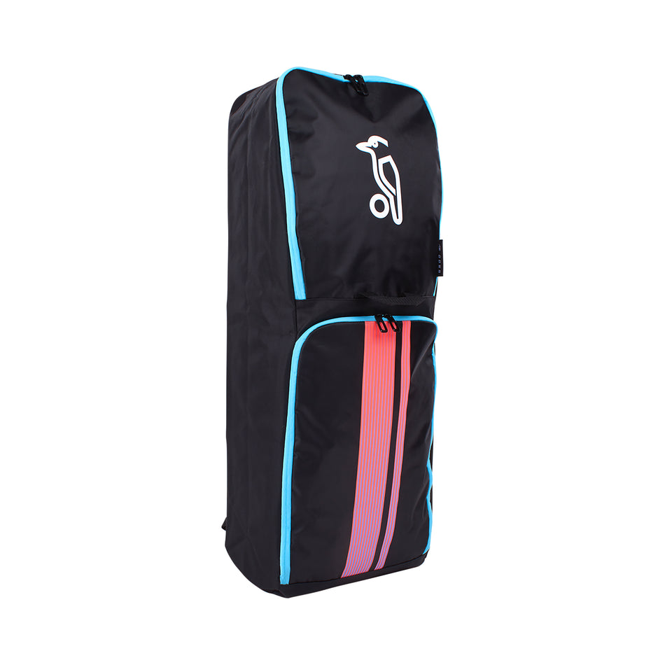The Kookaburra D5500 Duffle Black/Purple 2025 features two zippered compartments, padded airflow straps, a white penguin logo above the lower pocket, and a convenient bat sleeve for easy transport.