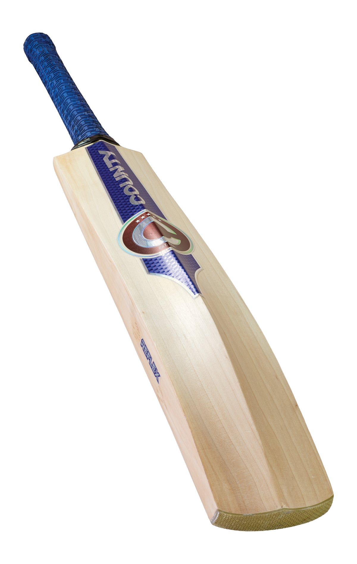 The Hunts County Reflex Senior Cricket Bat by Hunts County features English Willow, a blue grip, and a blue and silver sticker. This bat is displayed against a white background.