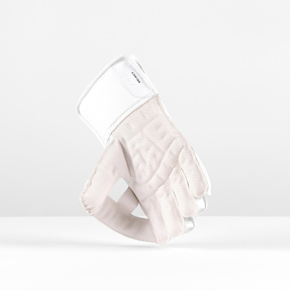 A single Gray Nicolls Classic Select WK Glove 2026, light-colored and junior-sized, stands upright with curved fingers and palm facing slightly backward, displayed against a plain white background.