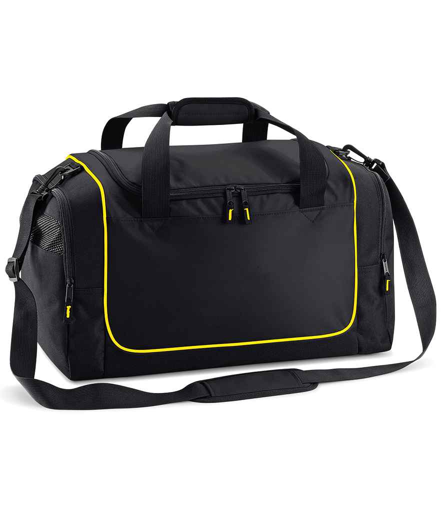 The Quadra Teamwear Locker Bag by Quadra comes in Black/Yellow, with a 30L capacity, front zip pocket, side mesh pocket, padded handle grip, and adjustable shoulder strap.