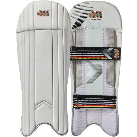 A pair of white Gunn & Moore Rival 909 Wicket Keeping Pads 2026, one showing stitched front panels with GM branding and the other displaying the back with two adjustable straps and colorful edging for lightweight protection.
