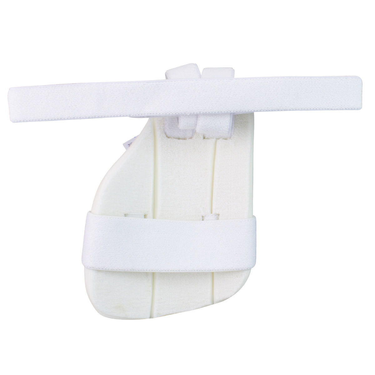 The Kookaburra 1000 Inner Thigh Guard by Kookaburra offers impact protection and added comfort with padded structure and secure Velcro fastenings. Designed to support and stabilize the inner thigh with adjustable straps for a secure fit.