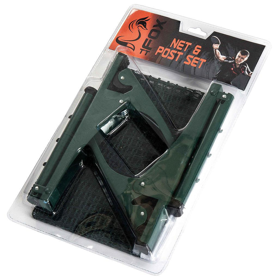 The FoxTT Fox Net & Post Set includes green metal clip-on posts, a black cotton net, and features packaging with an image of a player holding a paddle.