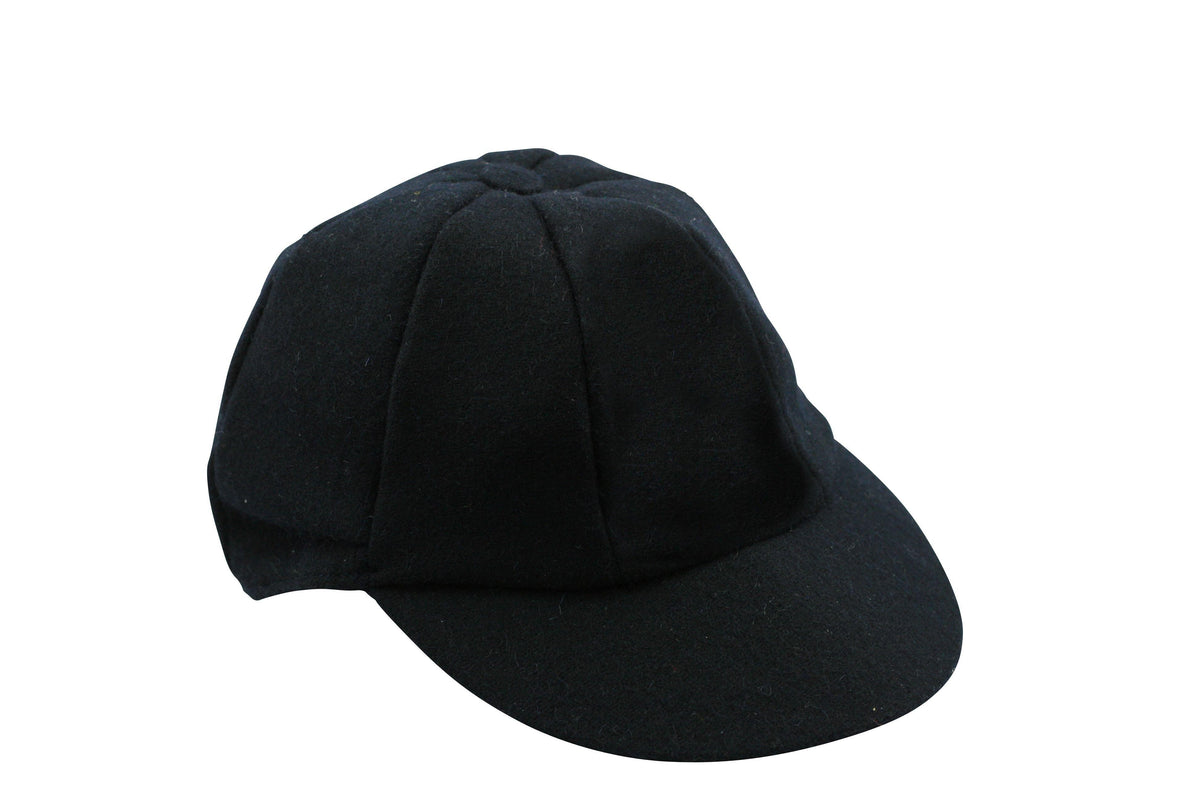 The Hunts County Traditional Cricket Cap in black features a rounded crown and curved bill, shown against a white background—ideal for fans of classic cricket style in their accessories.